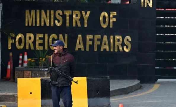 NEWS 'Provocative, irresponsible': Pakistan protests Indian warship's incursion into EEZ