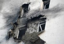 Mass drone barrage on Moscow kills two Mass drone barrage on Moscow kills two