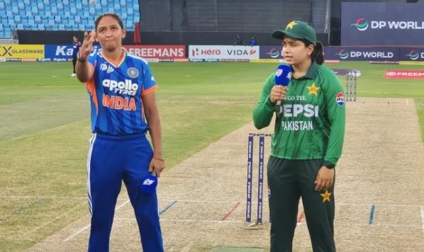 NEWS Women's Asia Cup: Pakistan win toss, opt to bat first against India