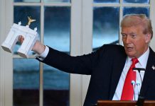 US says it will break ground soon on Trump arch
