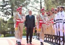 Maldives president accorded guard of honour at PM House