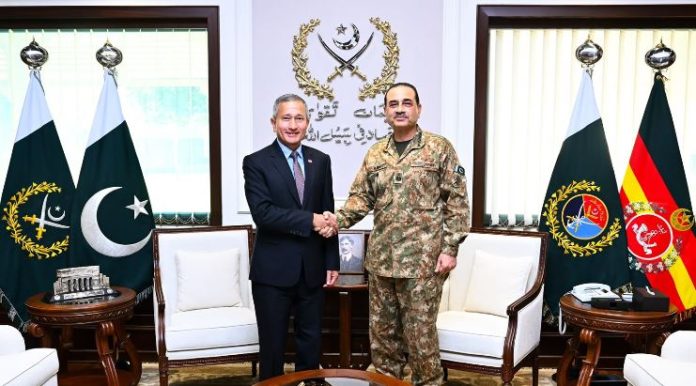 DNA 30-4 Singapore’s Foreign Minister calls on COAS at GHQ