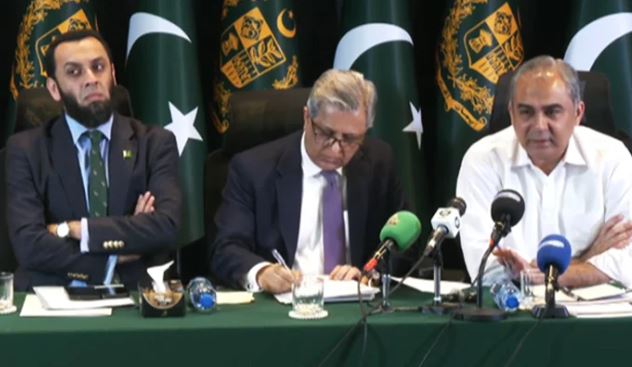 NEWS Info minister alleges 'nexus' between KP govt, terrorists