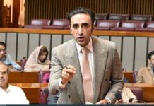 Bilawal accuses PTI of ‘political suicide attack’ on KP govt, renews dialogue offer Bilawal accuses PTI of 'political suicide attack' on KP govt, renews dialogue offer
