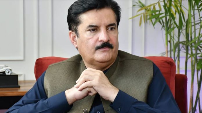 NEWS Governor Kundi stresses strengthening education, addressing teachers' issues