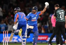 India down New Zealand in T20I thriller India down New Zealand in T20I thriller