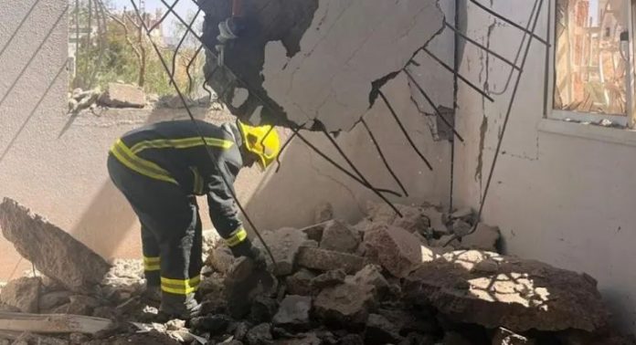NEWS Two injured as intercepted ballistic missile debris falls in Saudi Arabia