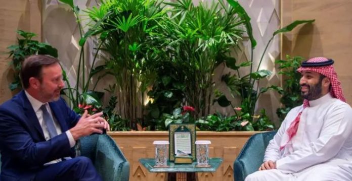 NEWS MBS, US Senator Chris Murphy discuss regional developments
